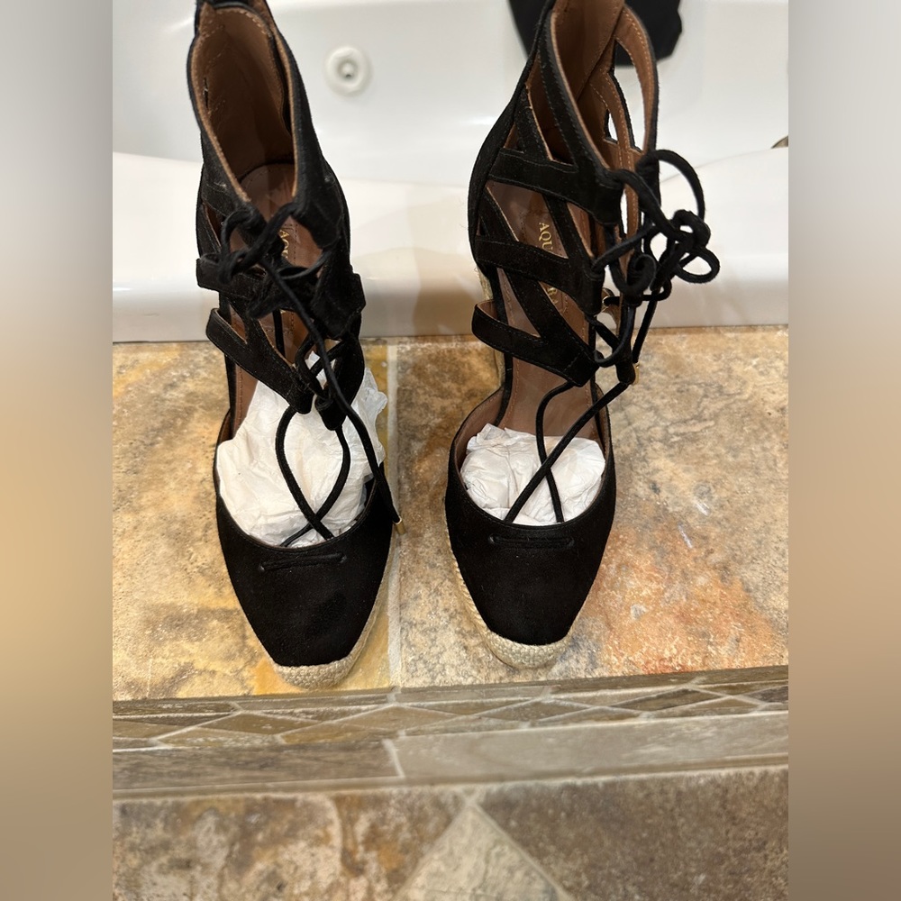 Aquazurra suede wedges